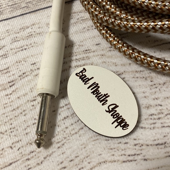 Livewire Advantage Tweed Guitar Instrument Cable 12 ft. Gold - Picture 3 of 6